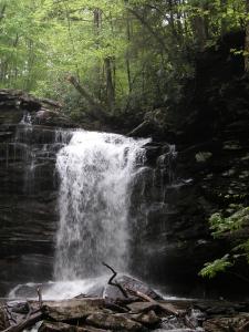 Middle Hill Creek Falls